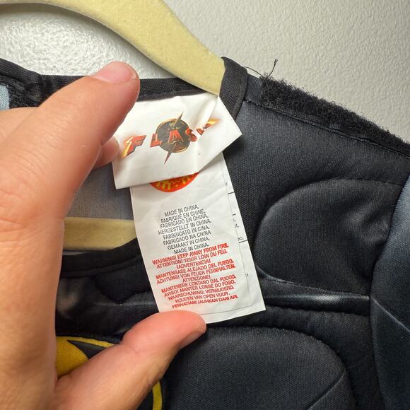 Rubies DC The Flash Movie Batman Halloween Cosplay Costume Boys Size Small - Picture 5 of 10